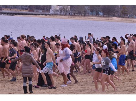 Freeze For A Reason At Th Annual North Hempstead Polar Plunge Port