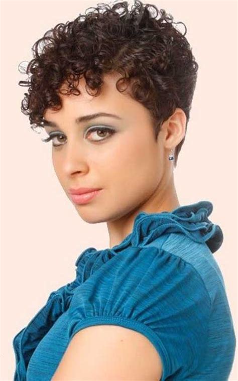 Short Haircuts For Girls With Curly Hair Curly Short Hairstyles Hair Haircut Hairs Carried Lady