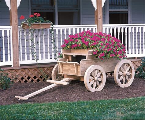 Wooden Planters Manufacturer In Uae