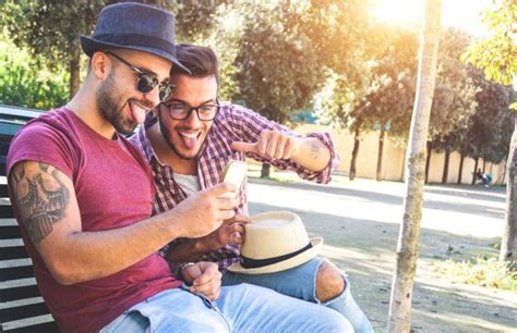 That said, when you block someone on grindr, you do assume that information will stay somewhat private. Straight Grindr Is Here - The Frisky