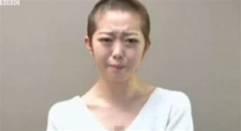 Pop Star Shaves Head Minami Minegishi Of Japanese Pop Group Akb Shaves Head In Apology For