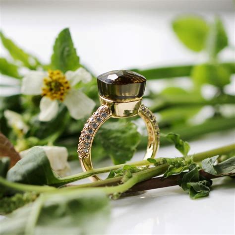 When we started receiving them in january they did not look real. FAKE POMELLATO RING IN 18k GOLD WITH SMOKY QUARTZ AND DIAMONDS_Pomellato Ring_Pomellato Jewelry ...