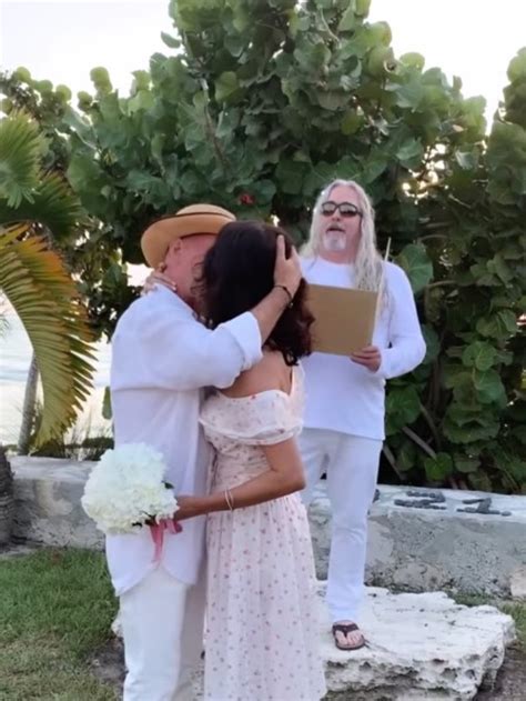 Bruce Willis Wife Emma Heming Shares Unseen Video Of Vow Renewal