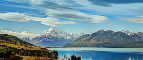 Beautiful Lake New Zealand Mountains Wallpaper