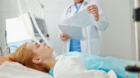 Coma, estado vegetativo y mínima conciencia, ¿son diferentes? | Tele 13