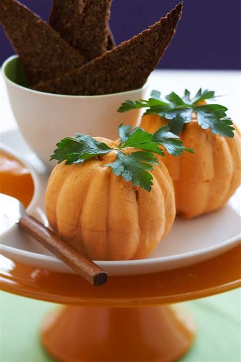 28 Easy Halloween Appetizers Recipes For Halloween Finger Foods