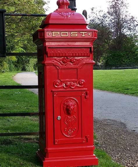 Large Cast Aluminium Royal Red Pillar Mail Post Box Letter Box