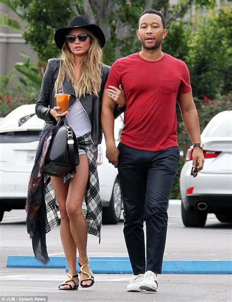 Luna stephens (4) and miles stephens (2). Chrissy Teigen and John Legend are pregnant, happy and ...