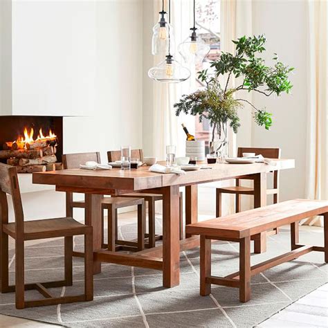 For extra atmosphere, choose a burlap fabric that is printed with a pretty saying or printed to look like a feed sack. Stylish Dining Room Curtain Ideas | Family Handyman