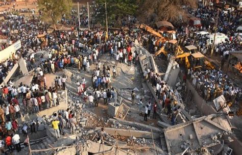 Two Dead Dozens Trapped In India Building Collapse Officials Such Tv
