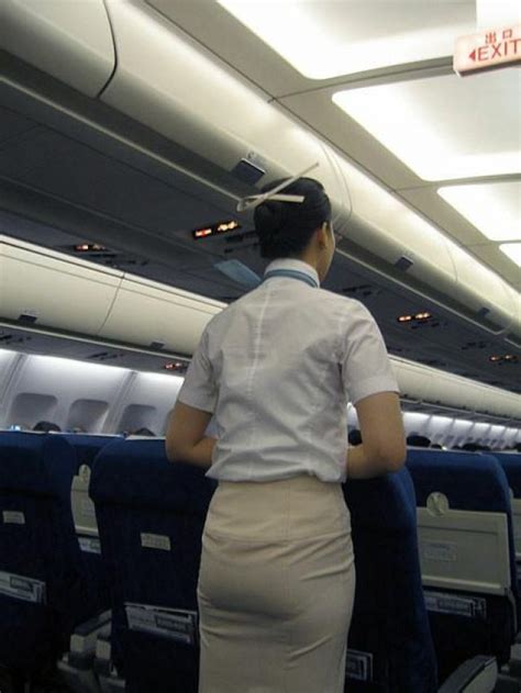 【south Korea】 Korean Air Cabin Crew 大韓航空 客室乗務員 【韓国】 흰 바지 여자 교복 여자들