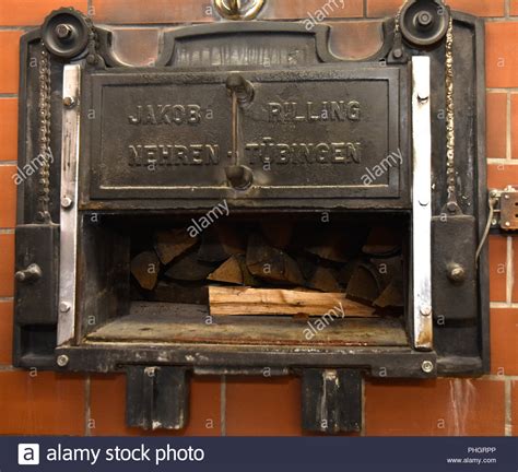 Bakers Oven Hi Res Stock Photography And Images Alamy