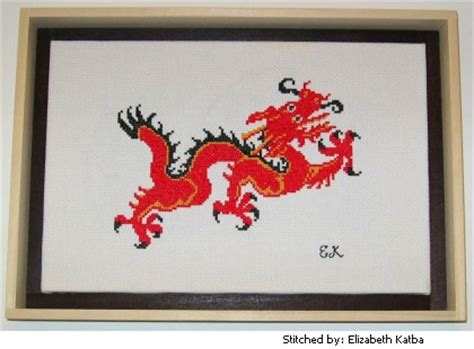 Go cross stitch crazy with our huge selection of free cross stitch patterns! Dragon Cross Stitch Pattern oriental