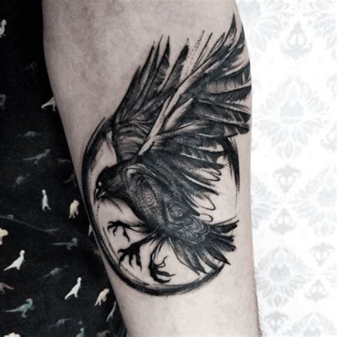 Raven Tattoo 200 Crow Tattoo Designs To Inspire You Tattoo Stylist