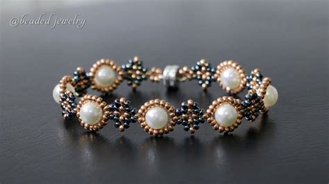 Quick And Easy To Make Beaded Bracelet With Seed Beads And Pearls