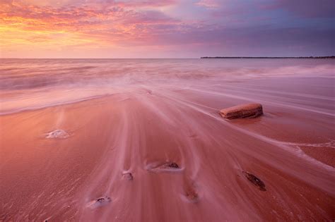 Pink Sand At Sunset Wallpapers And Images Wallpapers