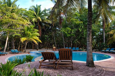 Staying At Hamanasi Adventure And Dive Resort In Belize • The Blonde Abroad