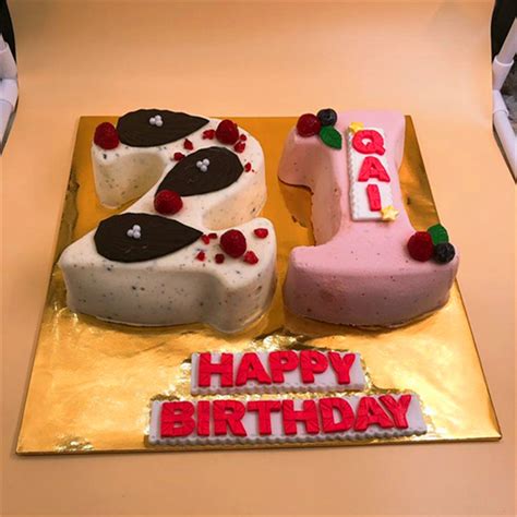 Boys 18th and 21st cake 32 stars. 21st Birthday Cakes For Boys | Freshly Made Delicious 21st ...