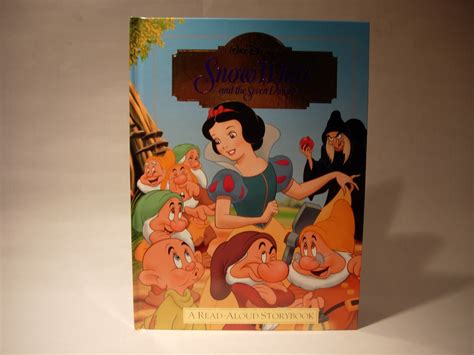 Whistle While We Blog: Snow White: A Read-Aloud Storybook