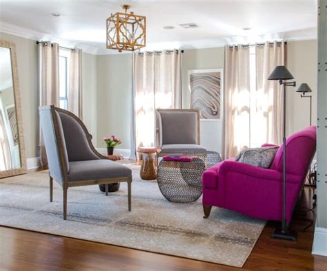 Accent Couch And Pillow Ideas For A Cool Contemporary Home And what colour accents would be best for pillows, ornaments etc.?