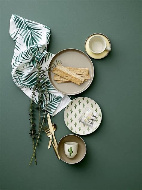 Green Cactus Table Setting Inspiration Color Inspiration Deco