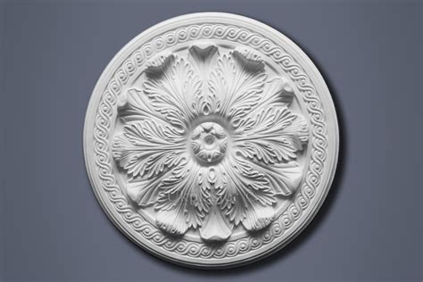 See more ideas about decorative plaster, ceiling medallions, plaster. Pin by OWL DESIGN on victorian renovation | Ceiling decor ...