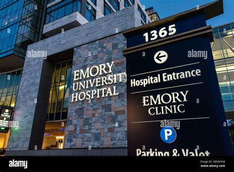Emory University Hospital In Atlanta Georgia Usa Stock Photo Alamy