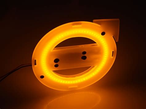 Ich wollte einmal musik abseits von justice machen und dabei gegen gängige popkonventionen verstoßen. LED Ljus Passar Volvo Logo Front Orange | Convoy Parts