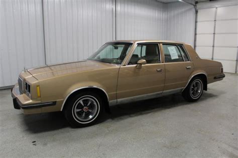 1985 Pontiac Bonneville 50l V8 53000 Miles Classic Pontiac