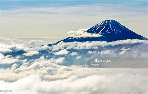 Clouds Of Mt Fuji High Res Stock Photo Getty Images