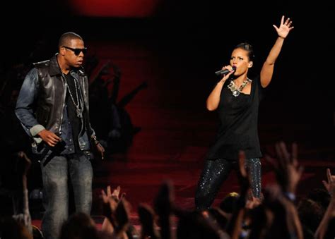 Jay Z And Alicia Keys Perform Empire State Of Mind At The 2009 Mtv