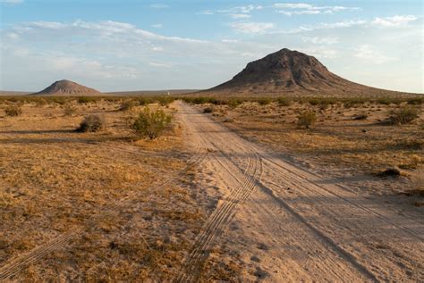10 Adventurous Things To Do In Mojave Desert Ca Touristsecrets