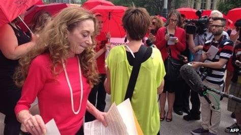 Canada Supreme Court Strikes Down Prostitution Laws Bbc News