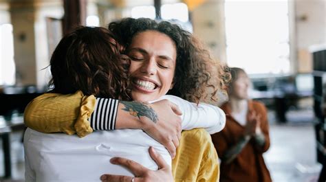 Giving Emotional Support 20 Ways To Support Your Friends