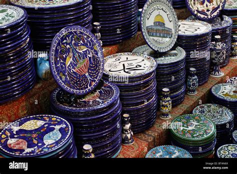 Ceramic Plates Souvenir In Amman Jordan Stock Photo Alamy