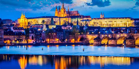 【チェコ】プラハ城周辺の観光スポットおすすめ18選！中世の街並みへ おすすめ旅行を探すならトラベルブック travelbook
