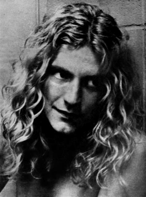 He has also given many successful albums with led zeppelin. Robert Plant HairStyles - Men Hair Styles Collection