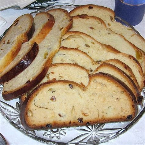 Cwibak or chleb wigilijny which literally means. Chalka (Egg-Twist Bread) | Recipe | Holiday bread, Recipes