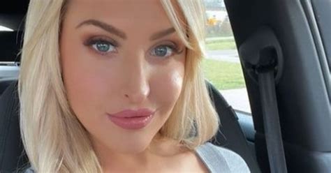 bbc sport presenter whose boobs are so big they honk horn shares car selfie flipboard