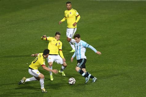 In the second of two semifinals matches of copa america, lionel messi and argentina face colombia tuesday with a 9 p.m. Argentina vs Colombia | Cuándo es, dónde verlo, 'streaming' y posibles alineaciones - Sports ...