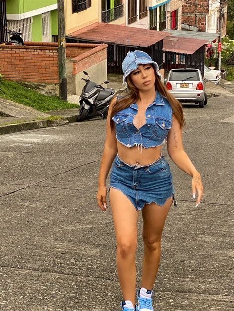 KALI UCHIS On Twitter In 2021 Hiphop Outfit Women Urban Fashion