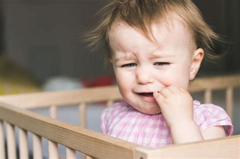How To Deal With Temper Tantrums Whiny Kids Temper Tantrums Toddler