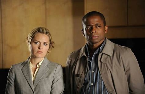 Gus And Juliet Maggie Lawson Dule Hill Psych Maggie Lawson Psych