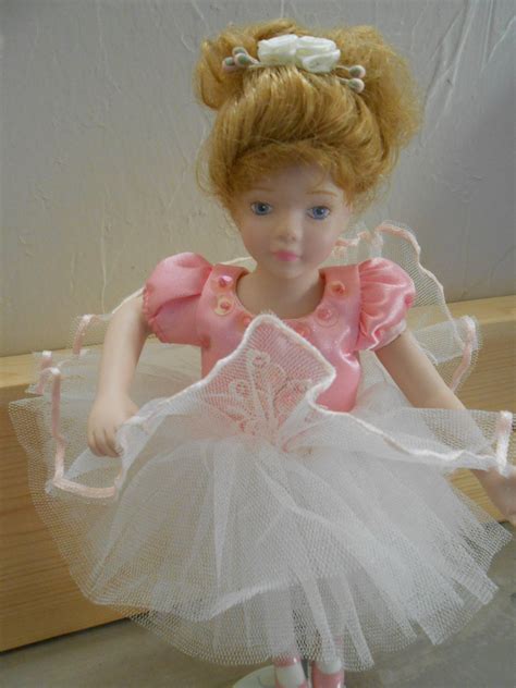 Porcelain Ballerina Doll No 125