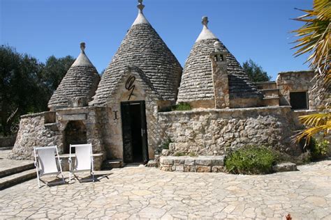 Traditional Trulli House In Puglia Travel In Italy