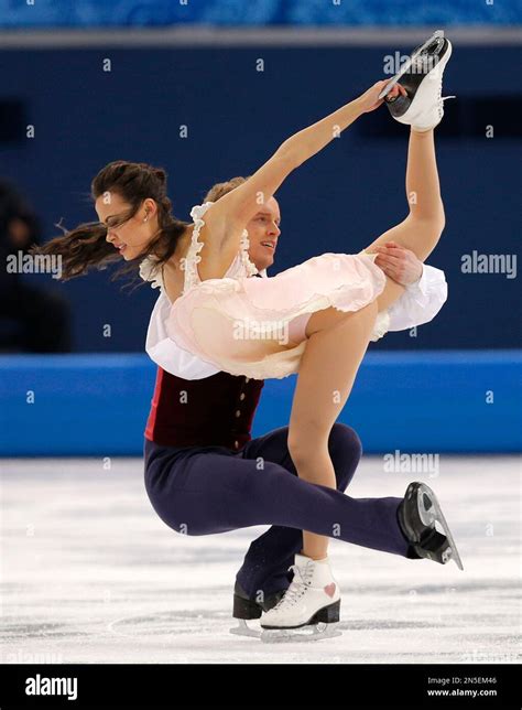 Madison Chock And Evan Bates Of The United States Compete In The Ice