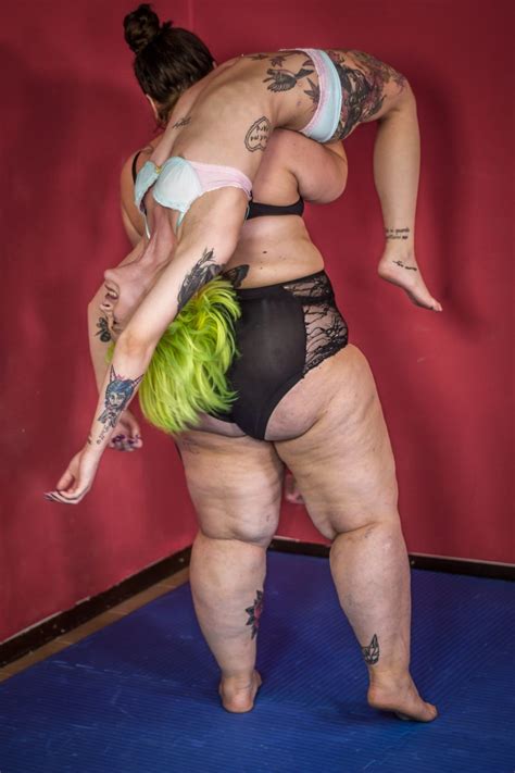 Small Girl Vs Bbw Wrestling Match With Ragdolling Defeated Xxx