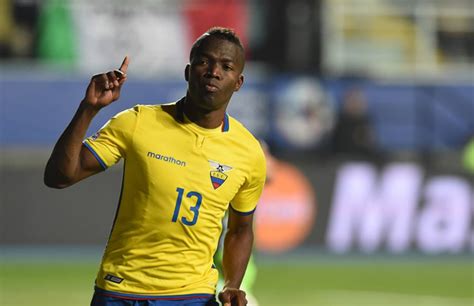 Fenerbahçe transfer haberleri enner valencia,jose sosa,vedat muriç transfer gündemi trtspor 14 tom and ben talk all about enner valencia and the ecuadorian's time on merseyside follow. Familiares de Enner Valencia fueron a general | Revista ...