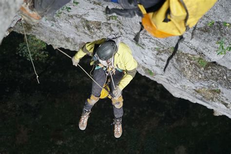 One Of The Worlds 50 Largest Karst Sinkholes Found In S China Xinhua