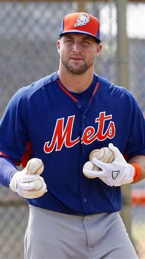 Tim Tebow Ny Mets Tim Tebow Hottest Nfl Players Famous Baseball Players
